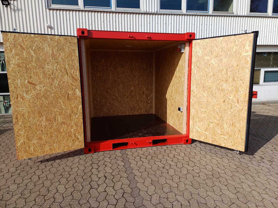 Ny 8 fods isoleret container med strøm – Sikker og tør opbevaring året rundt