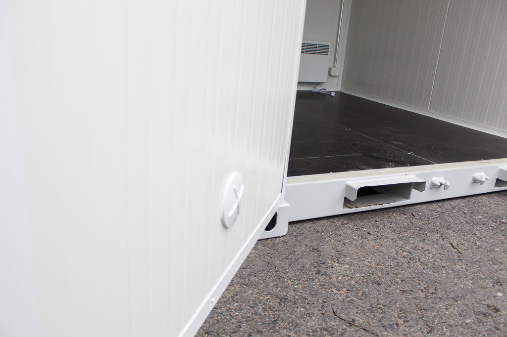 8-lampoeristetty-ja-sahkoistetty-kontti-konttivuokraus-oy-5